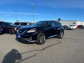 2020 Nissan Murano with Super Black Metallic Exterior