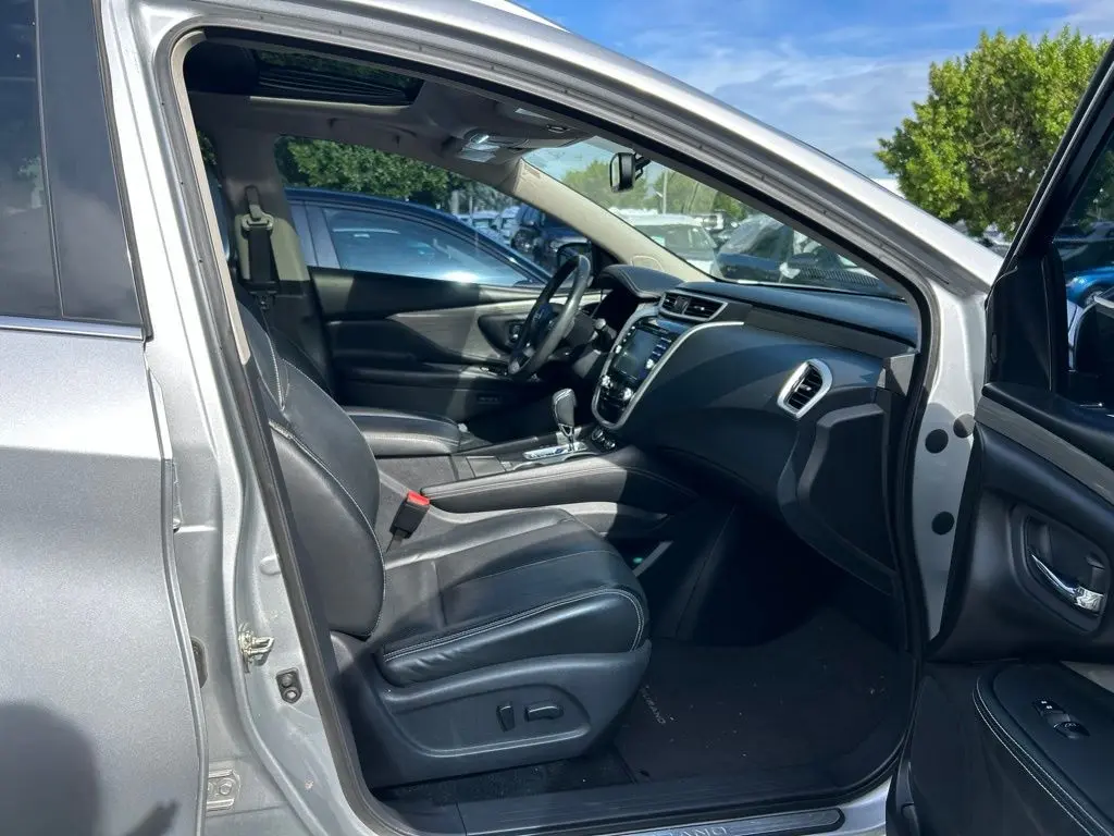 2016 Nissan Murano - $9,943