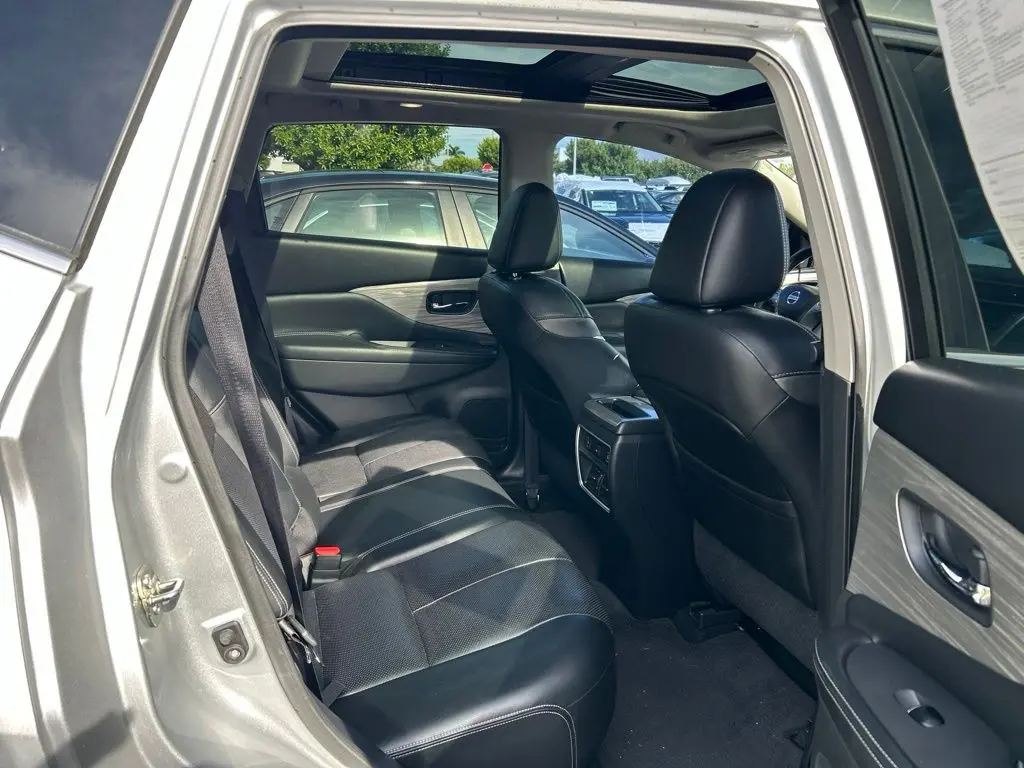 2016 Nissan Murano - $9,943