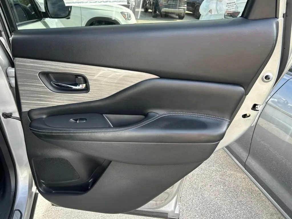 2016 Nissan Murano - $9,943