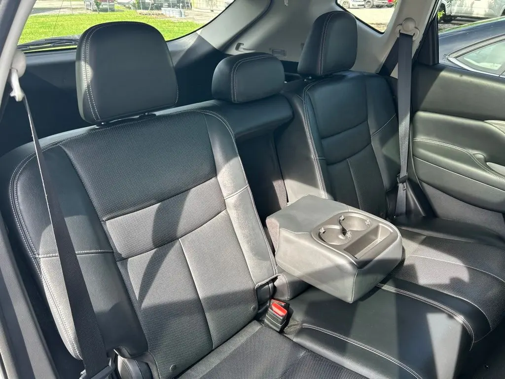 2016 Nissan Murano - $9,943