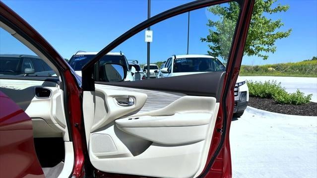 2017 Nissan Murano Platinum