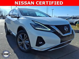 2019 Nissan Murano with Pearl White Tricoat Exterior