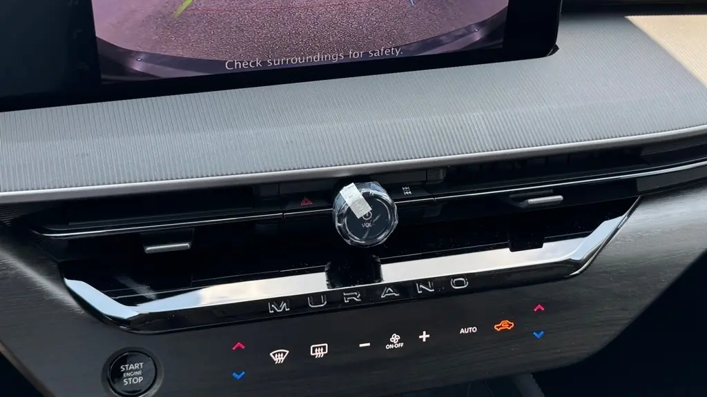 2025 Nissan Murano SV