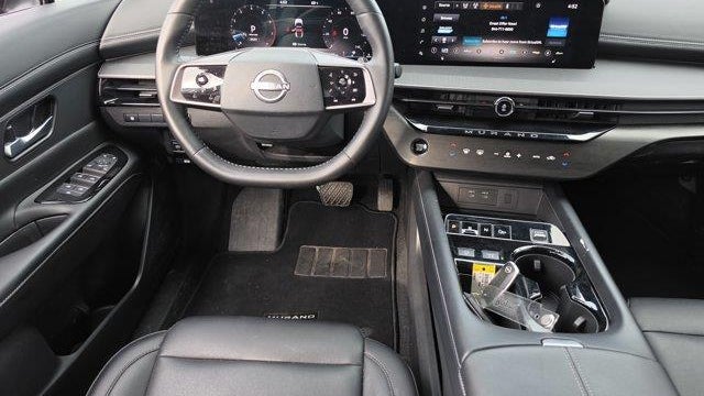 2025 Nissan Murano SV