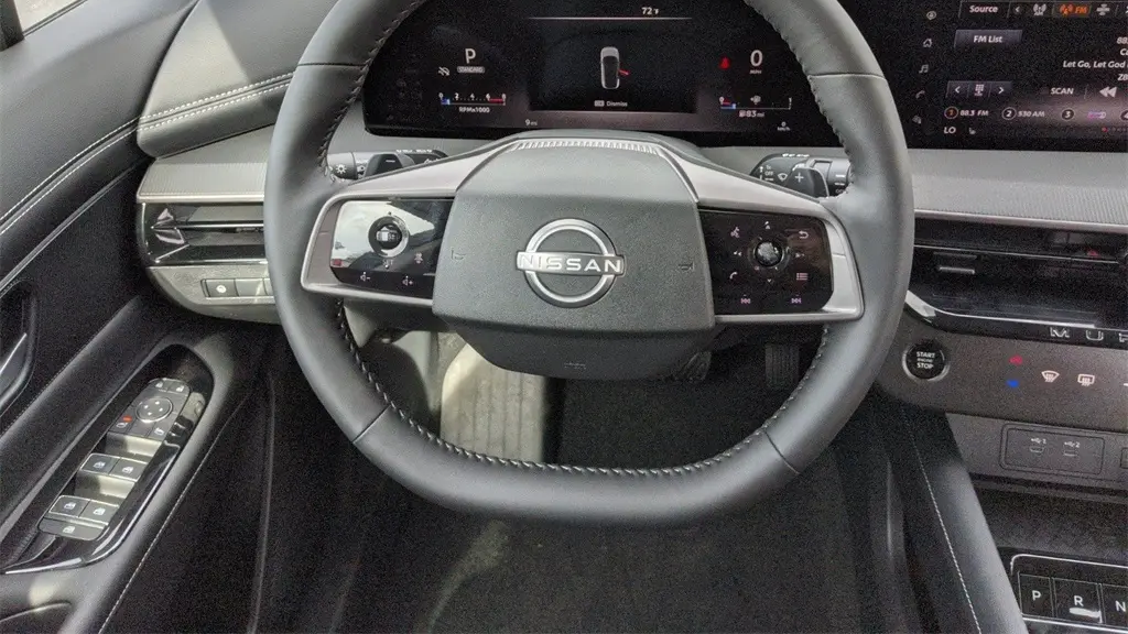 2025 Nissan Murano SV