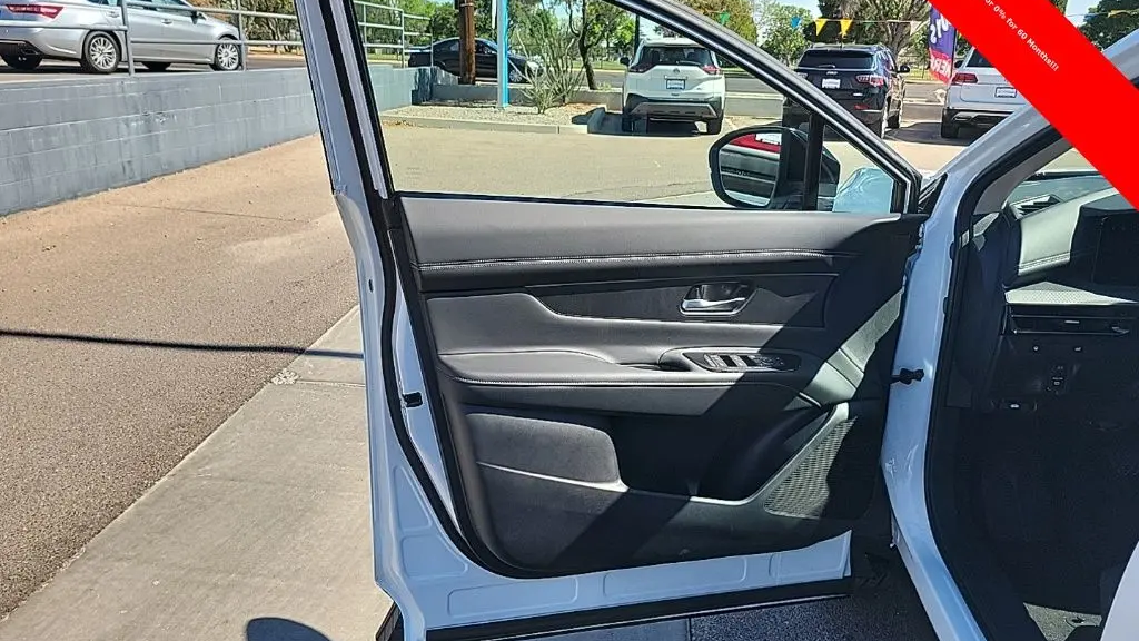 2025 Nissan Murano SV