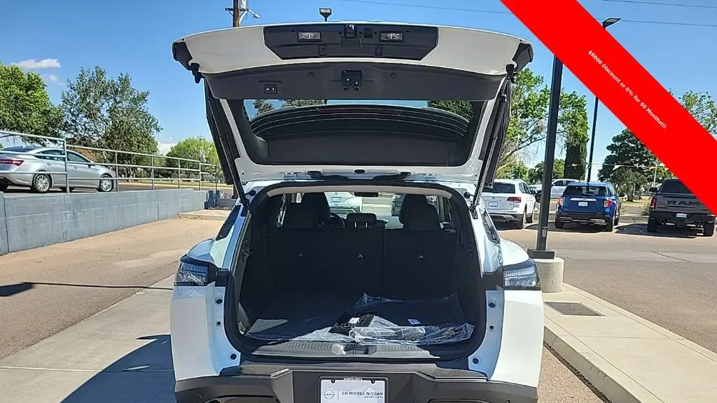 2025 Nissan Murano SV