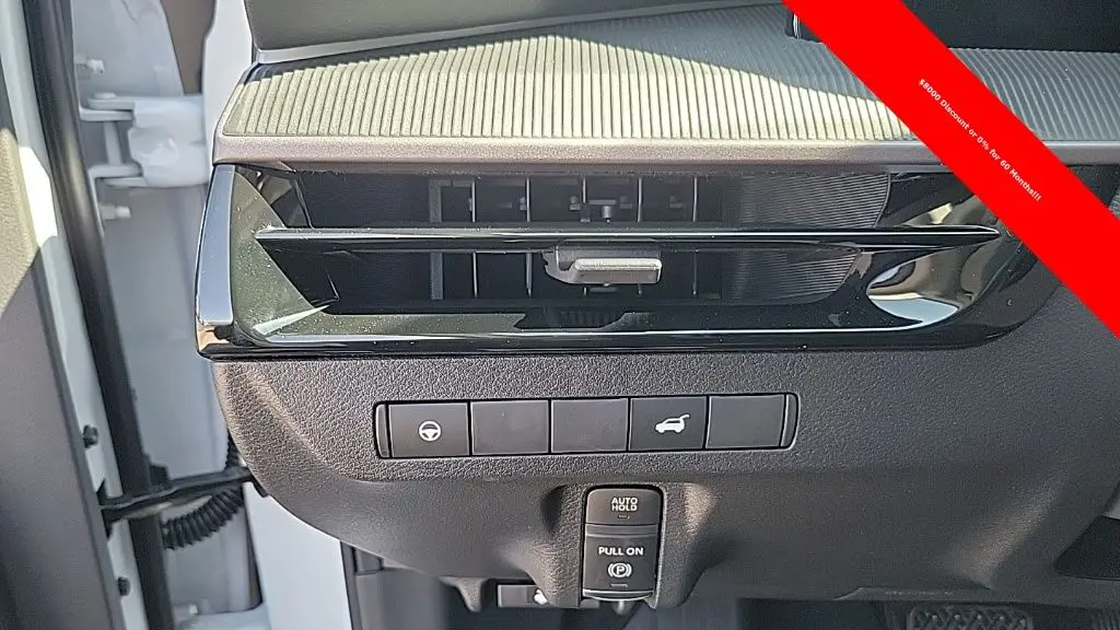 2025 Nissan Murano SV