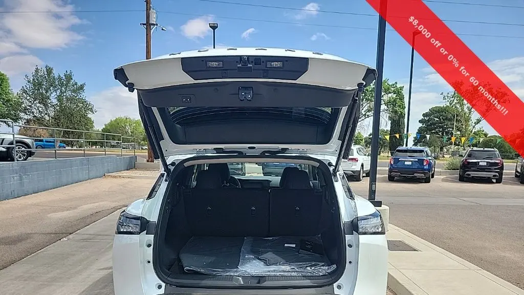 2025 Nissan Murano SV