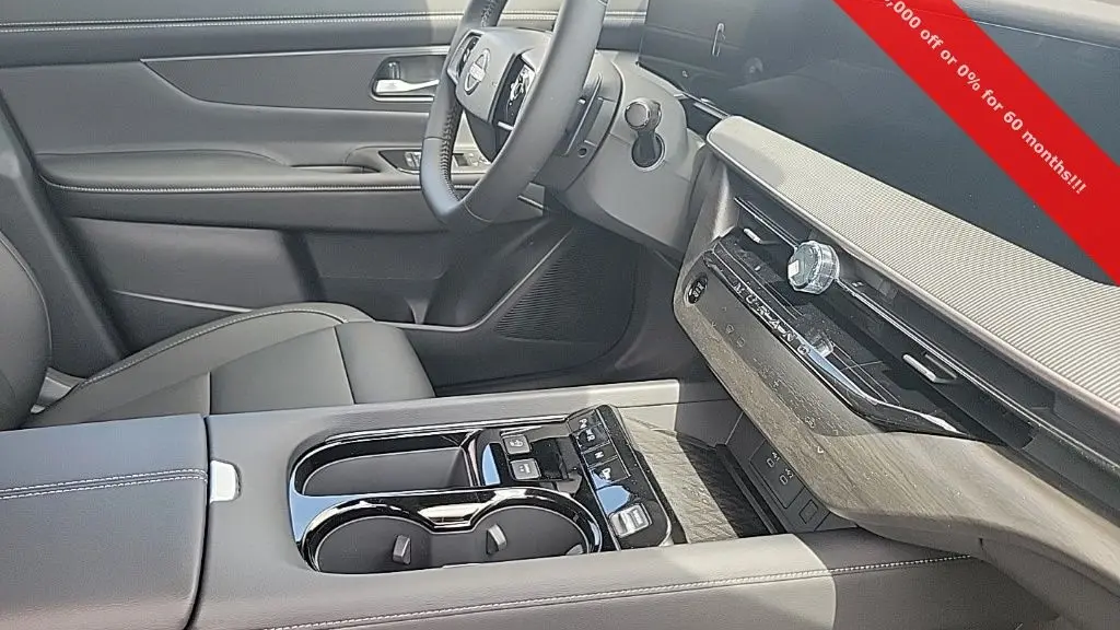 2025 Nissan Murano SV