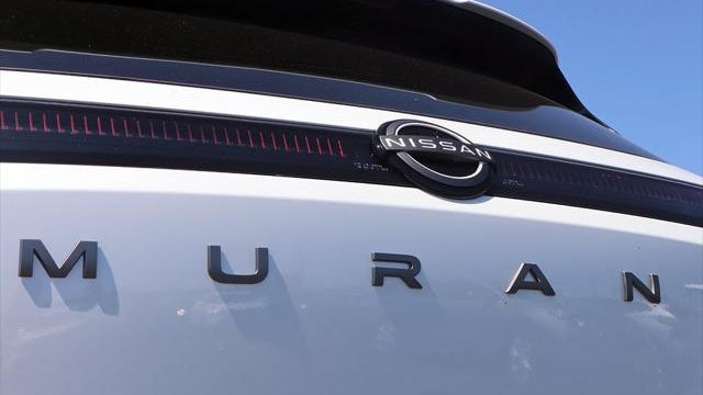2025 Nissan Murano SV