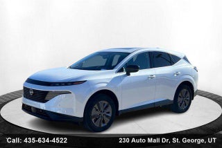 2025 Nissan Murano with Everest White Pearl Tricoat Exterior