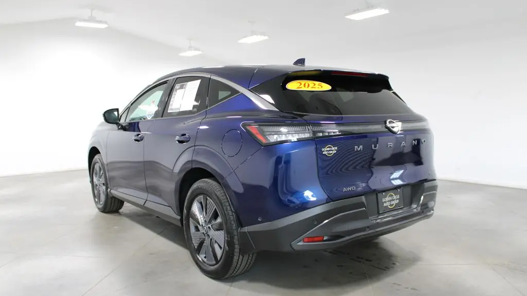 2025 Nissan Murano SL