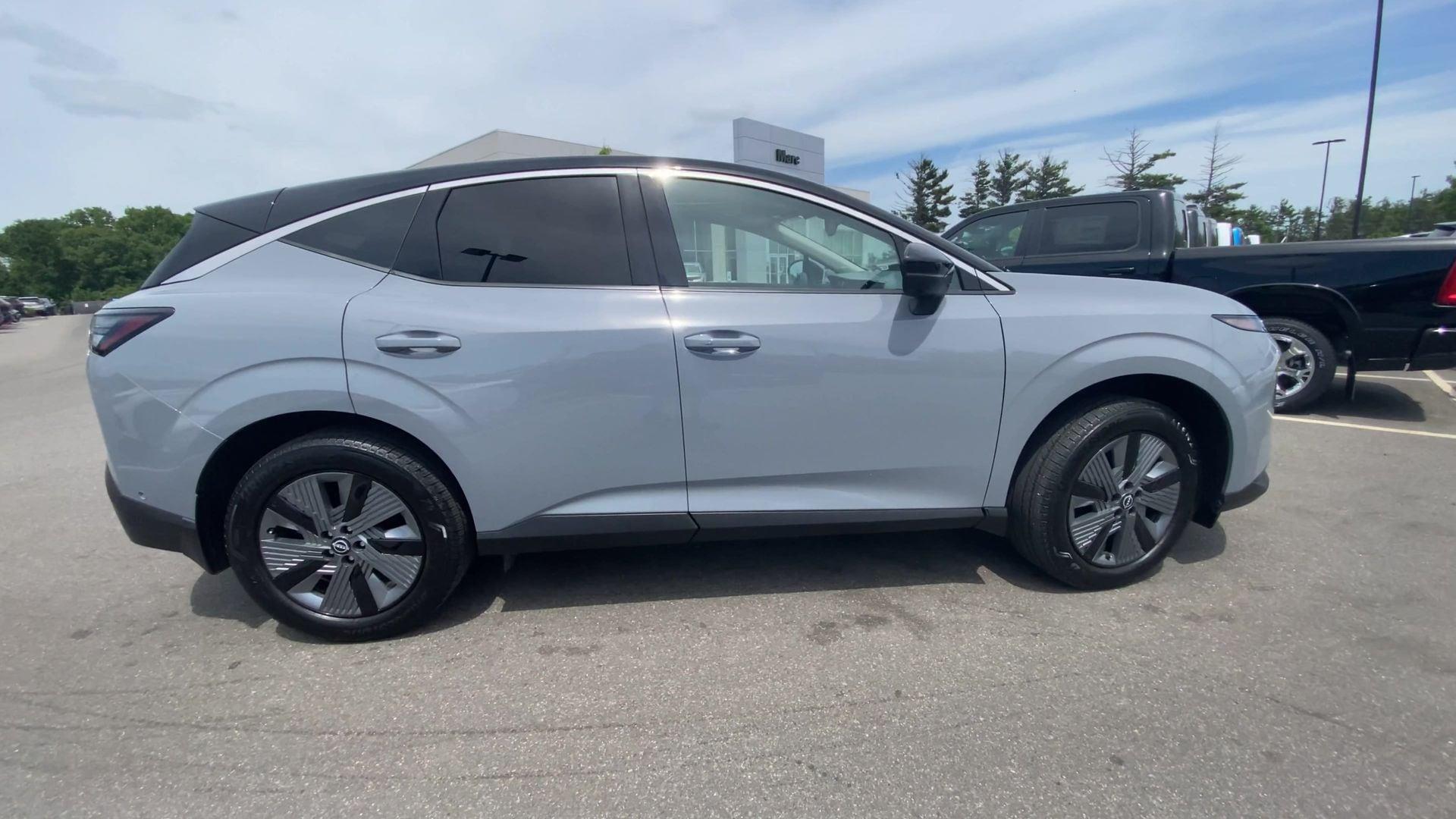 2025 Nissan Murano SL