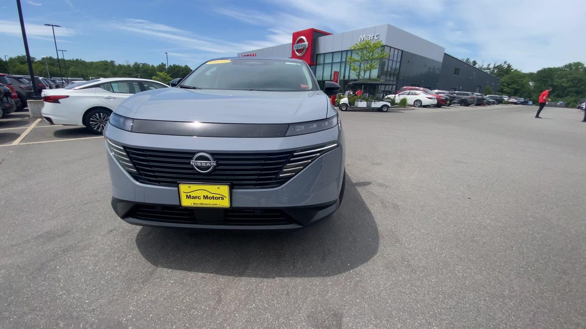 2025 Nissan Murano SL