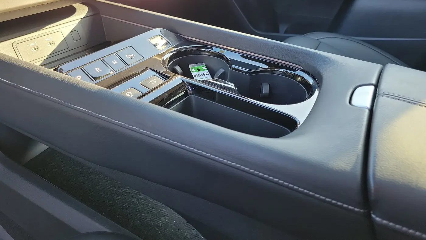 2025 Nissan Murano SL