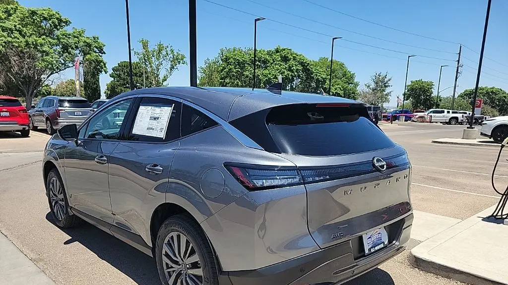 2026 Nissan Murano SL