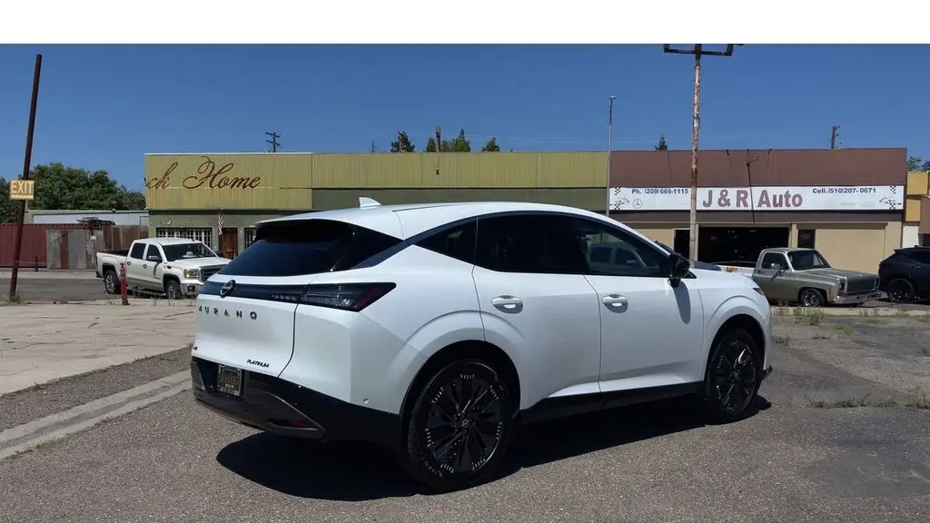 2025 Nissan Murano Platinum