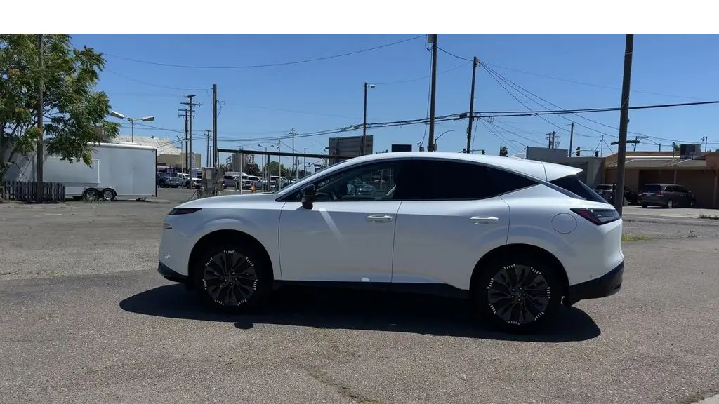 2025 Nissan Murano Platinum
