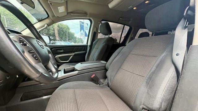 2015 Nissan Armada Platinum