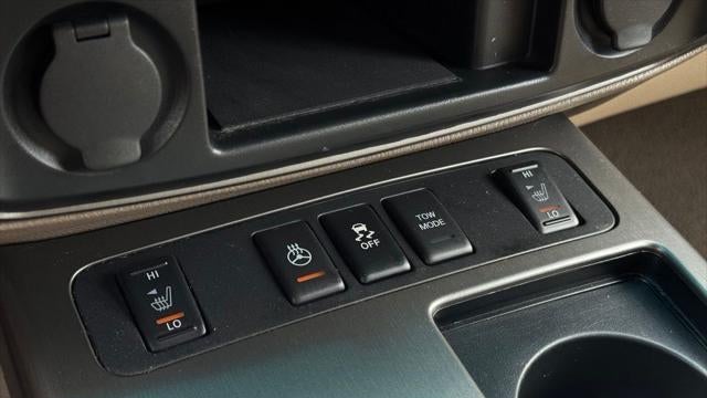 2015 Nissan Armada Platinum