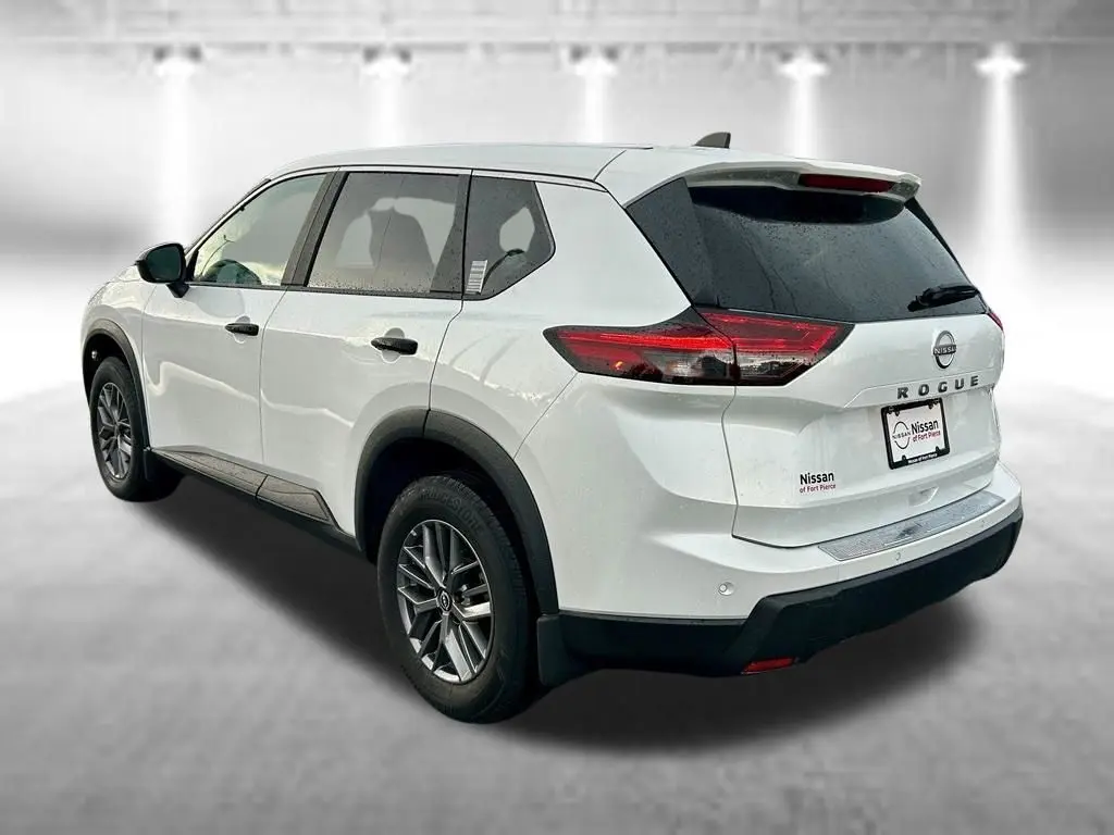 2025 Nissan Rogue - $23,860
