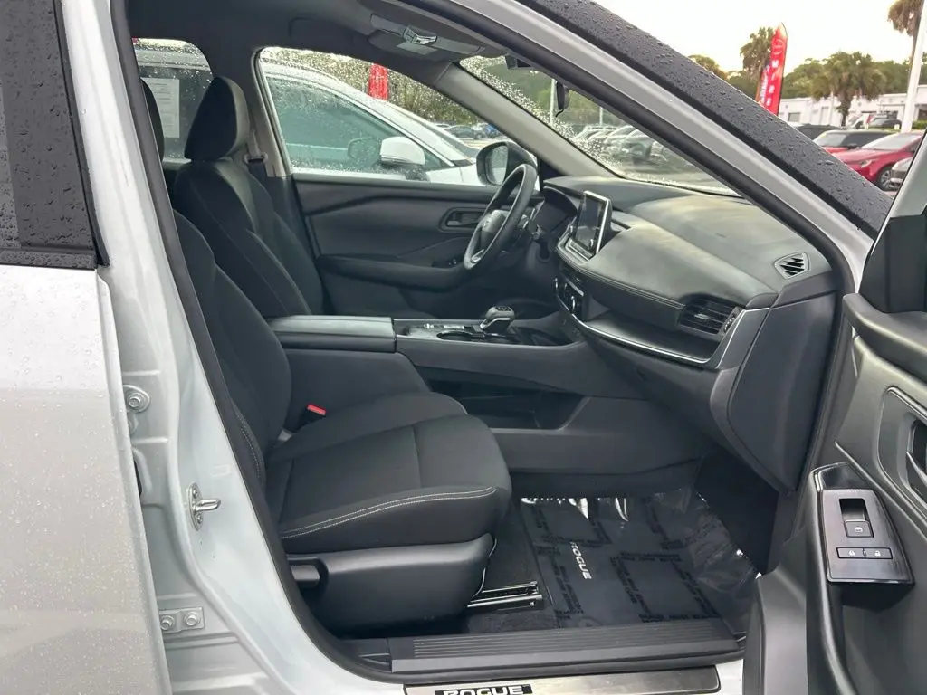 2025 Nissan Rogue - $23,860