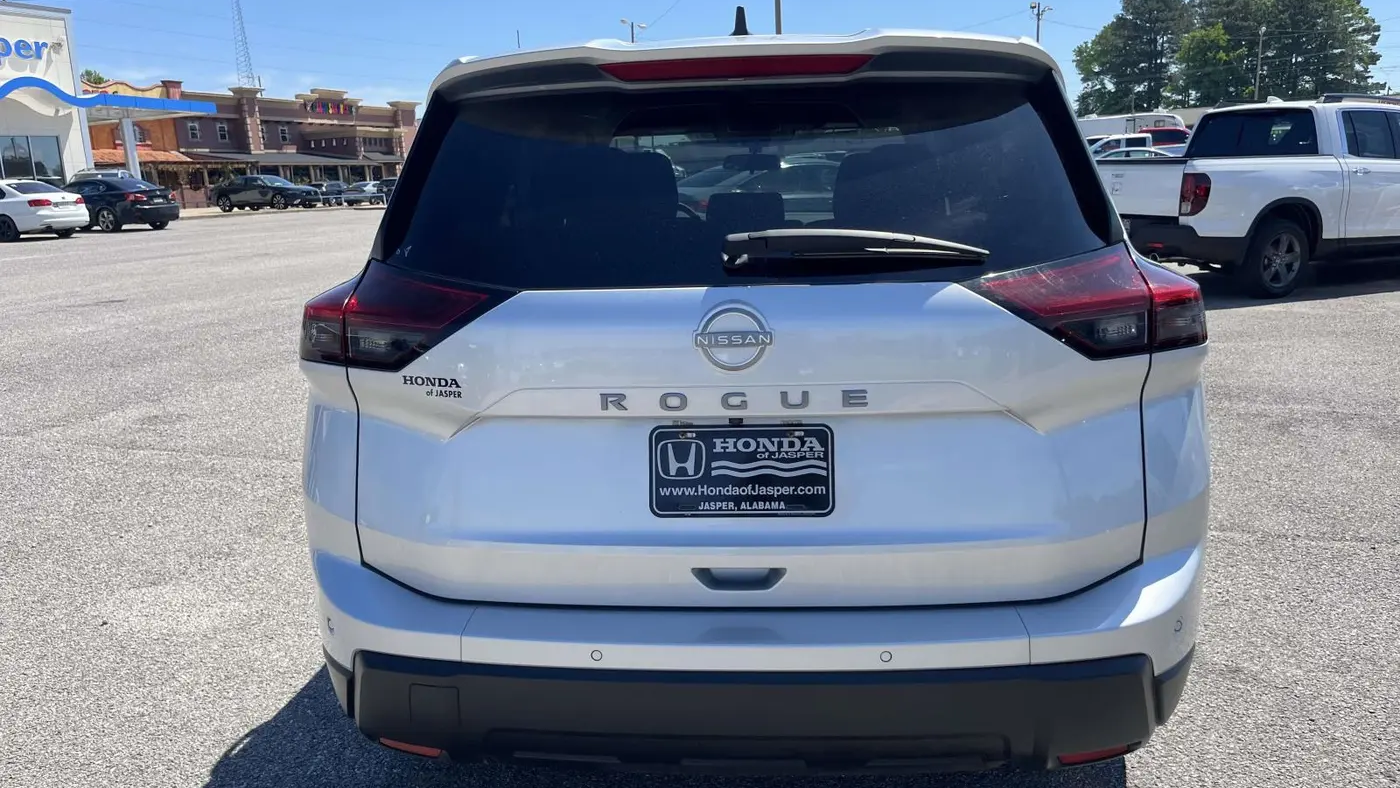 2025 Nissan Rogue S