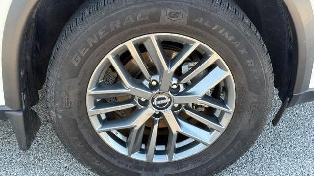 2022 Nissan Rogue S