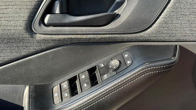 2022 Nissan Rogue S