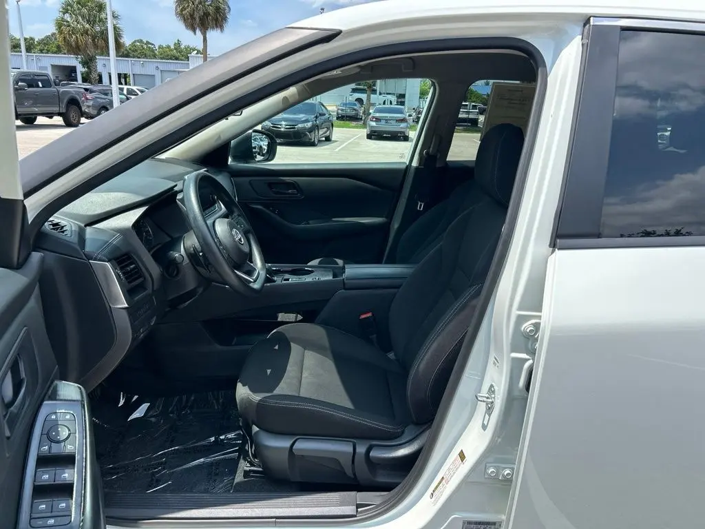 2024 Nissan Rogue - $19,104