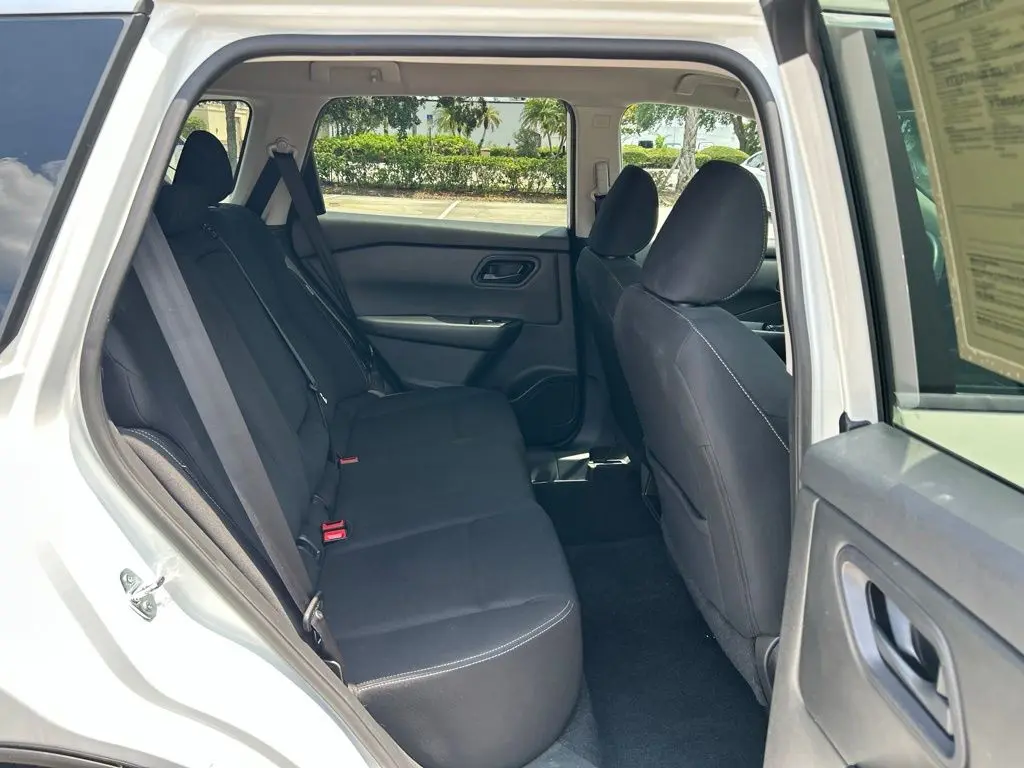2024 Nissan Rogue - $19,104