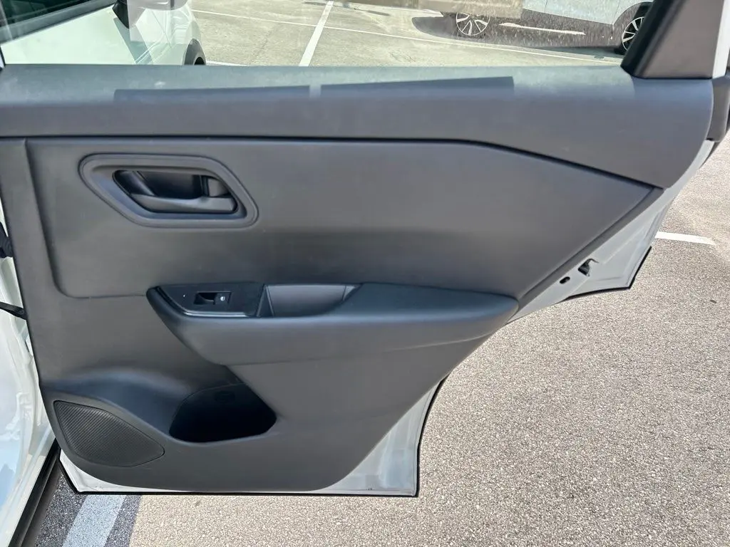 2024 Nissan Rogue - $19,104