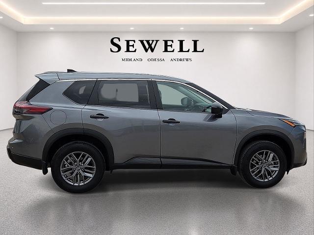 2026 Nissan Rogue - $26,800