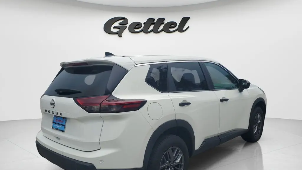 2024 Nissan Rogue S