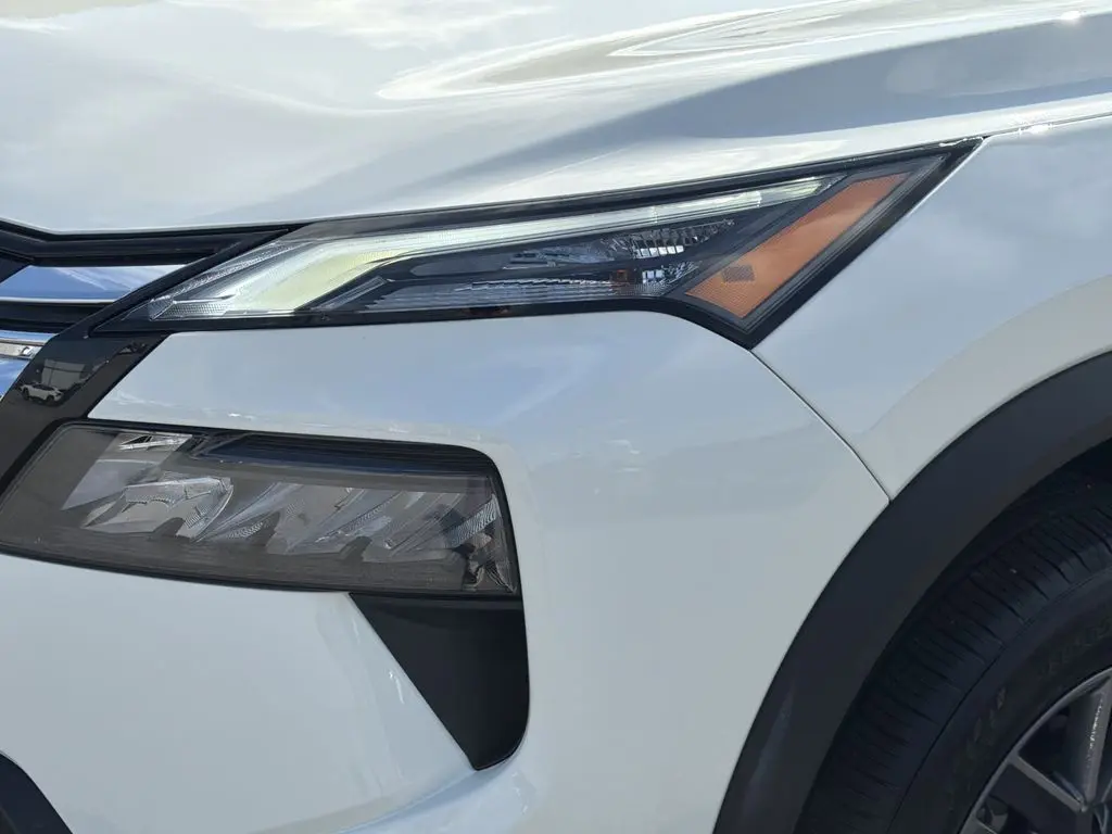 2026 Nissan Rogue - $27,999