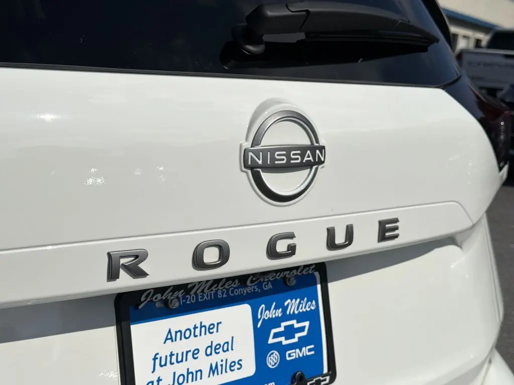 2026 Nissan Rogue - $27,999