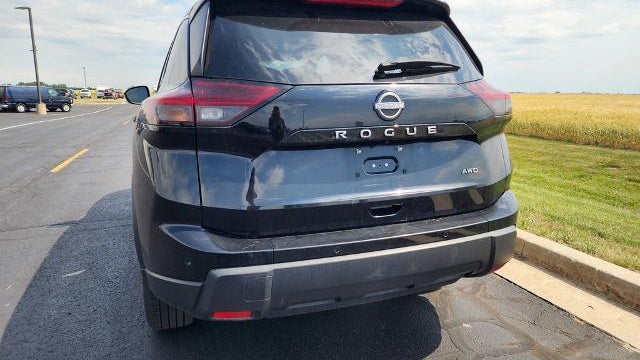 2024 Nissan Rogue S