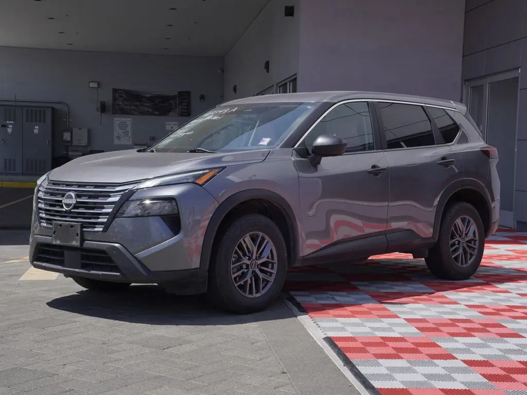 2024 Nissan Rogue - $16,988