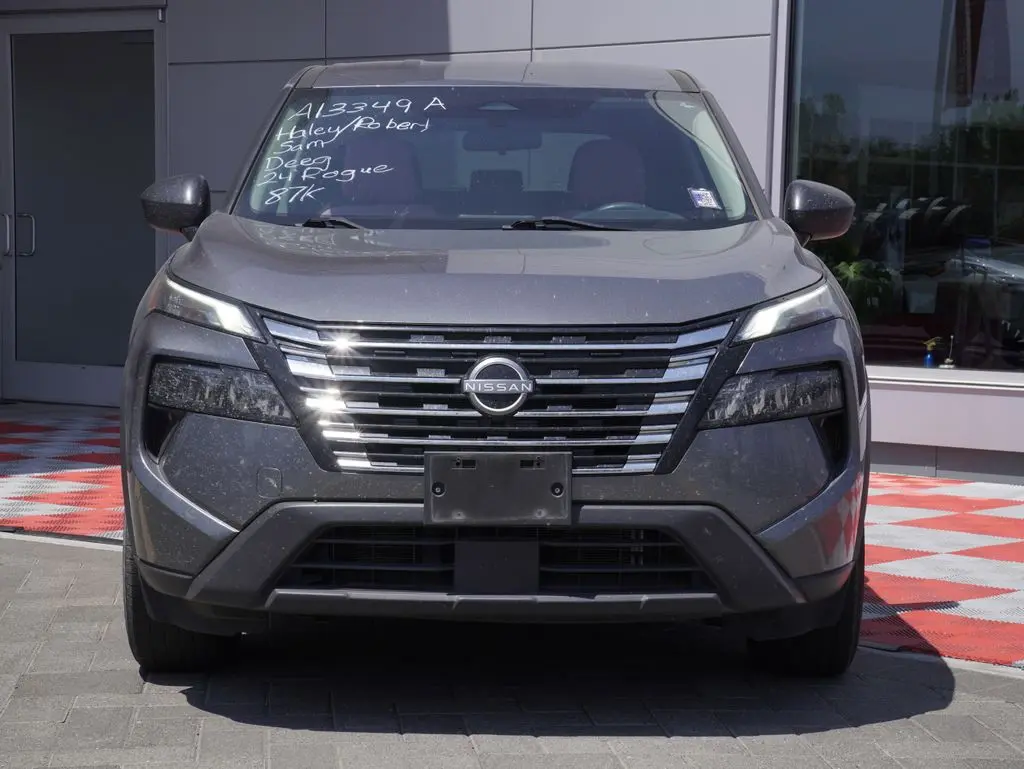 2024 Nissan Rogue - $16,988