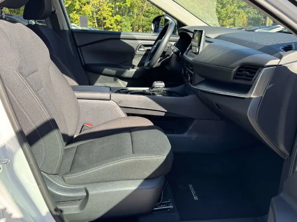 2024 Nissan Rogue - $19,250