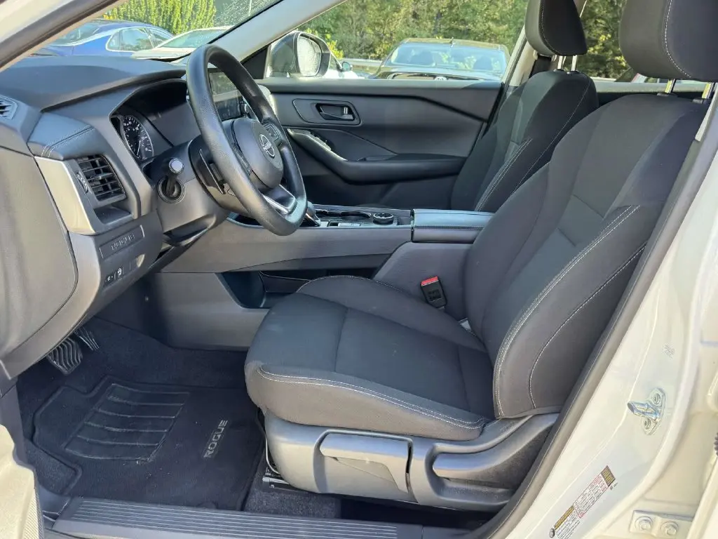 2024 Nissan Rogue - $19,250