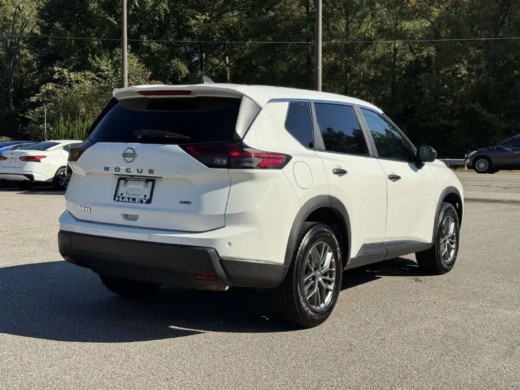 2024 Nissan Rogue - $19,250