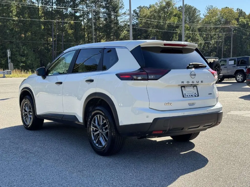 2024 Nissan Rogue - $19,250