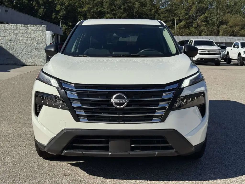 2024 Nissan Rogue - $19,250