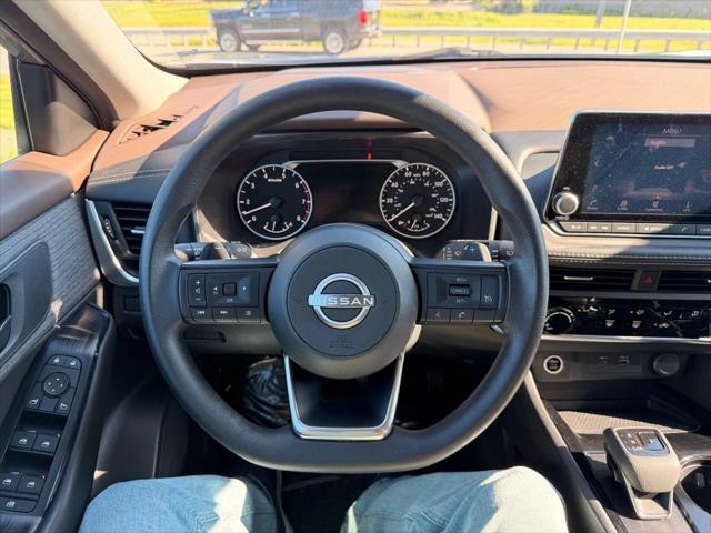 2023 Nissan Rogue - $14,000