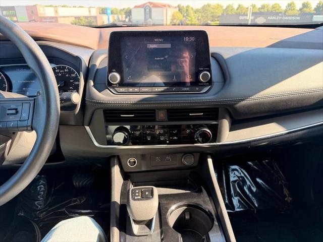 2023 Nissan Rogue - $14,000