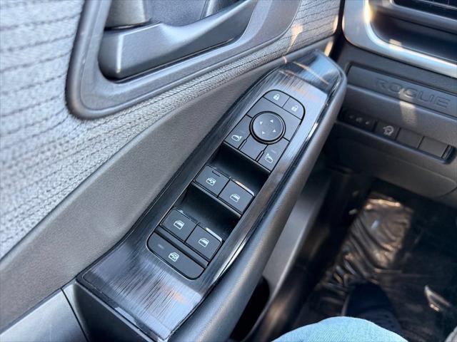 2023 Nissan Rogue - $14,000
