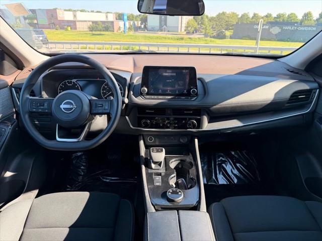 2023 Nissan Rogue - $14,000